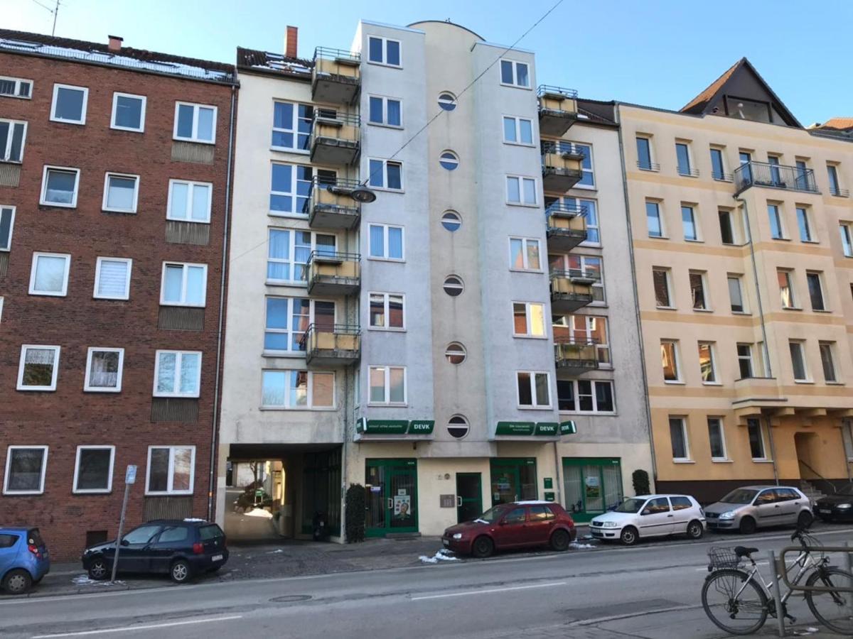 Stadtwohnung Im Zentrum Mit 24-7 Self Check-in, Wlan & Smart Tv Kiel